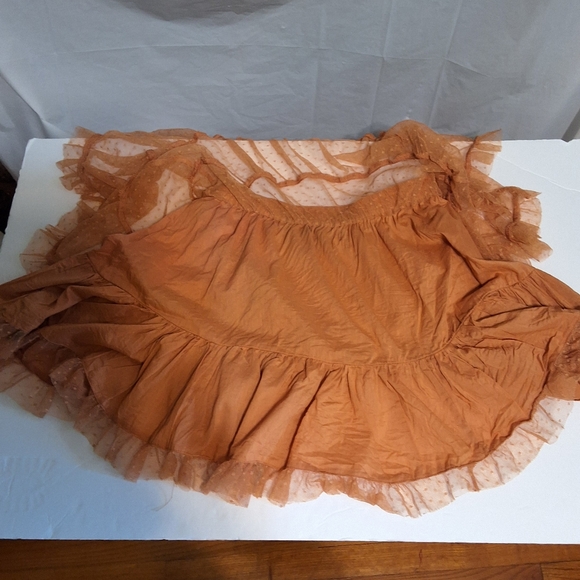 Turn Heads in This Apricot Lace Skirt - Perfect for Parties, Clubs, or Festivals - Picture 6 of 8